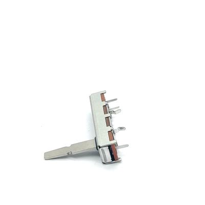 К2043Н металлическая ручка 20 мм перемещается шириной 8,1 мм, используемой для наушников и микрофона звуковой консоли